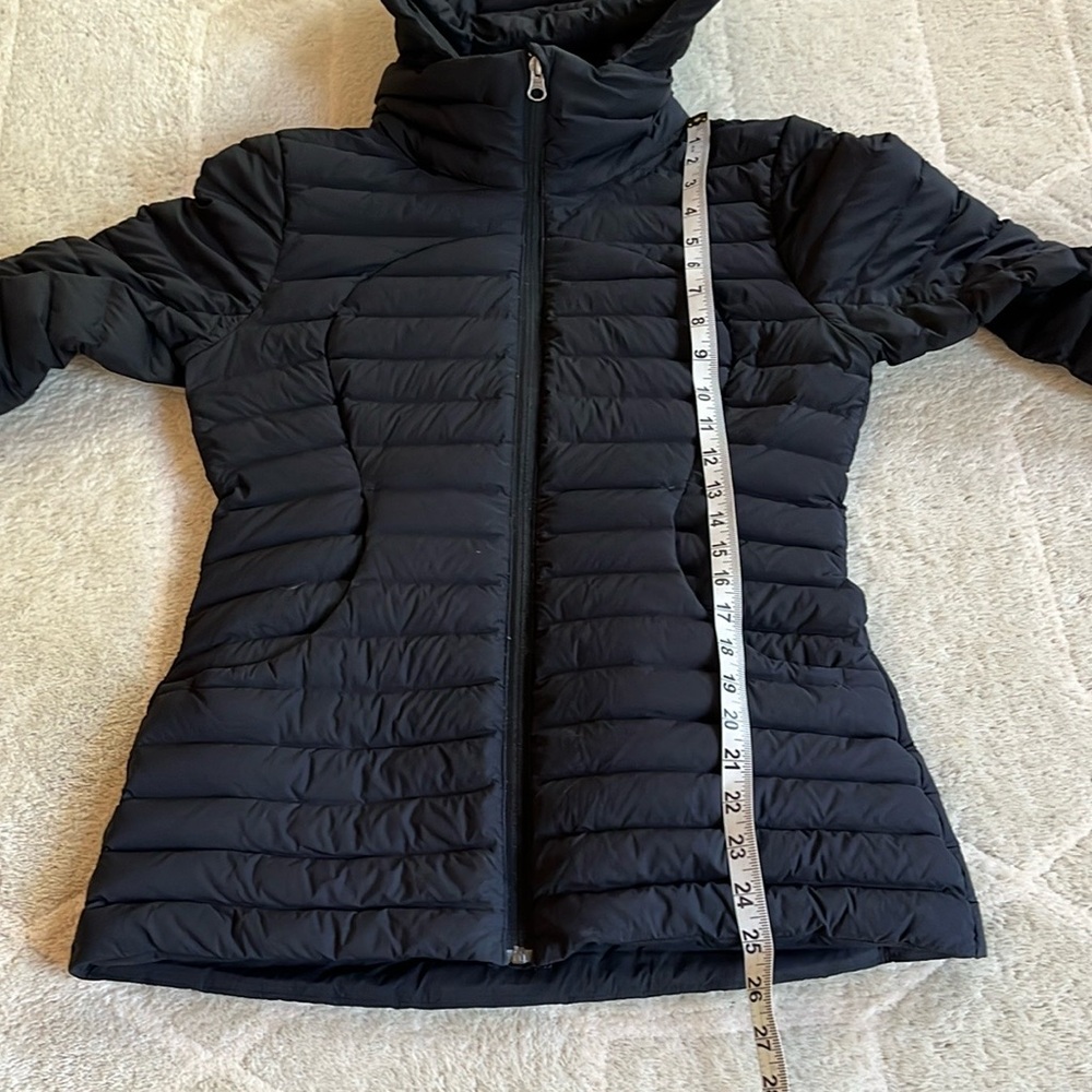 Lululemon Pack It Down Jacket - Picture 13 of 16